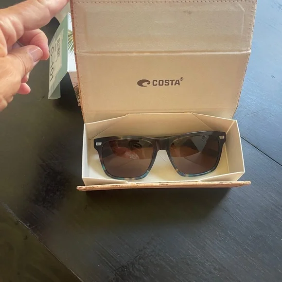 Costa Tortoise Sunglasses - Picture 6 of 7